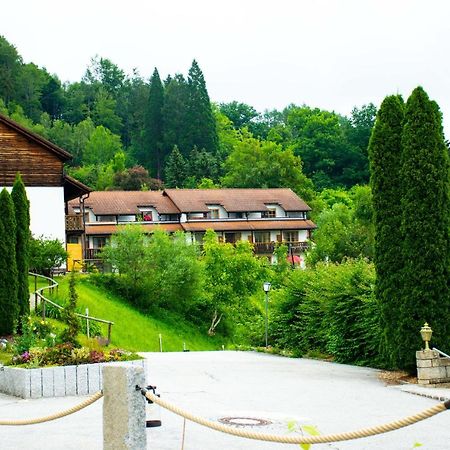 Geschmackvolles Appartement Am Donauradweg Obernzell Luaran gambar