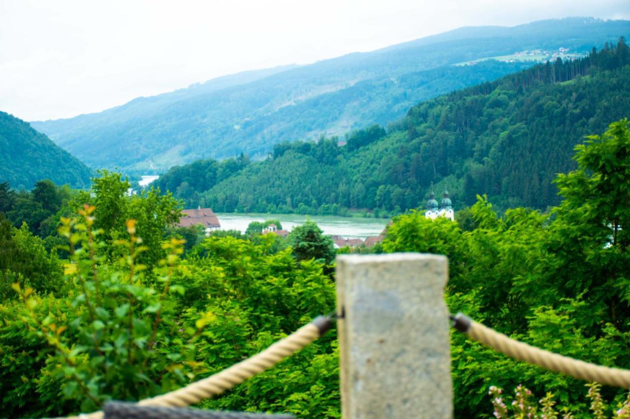Geschmackvolles Appartement Am Donauradweg Obernzell Luaran gambar